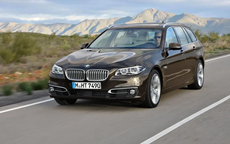 BMW 5 e39 2004