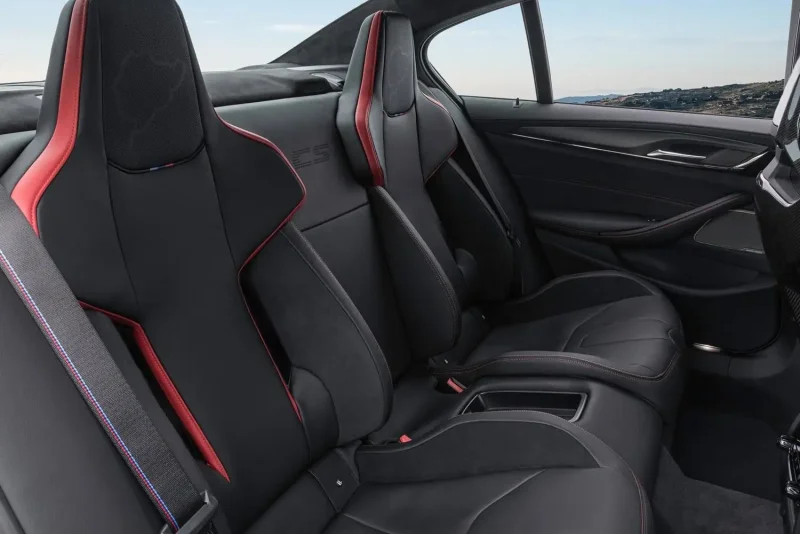 BMW m5 CS 2021 салон