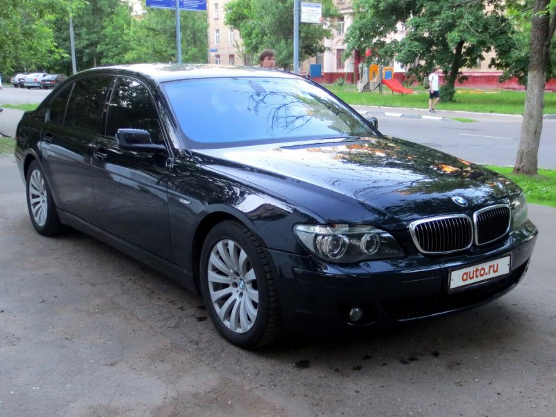 BMW 750i 2008 салон