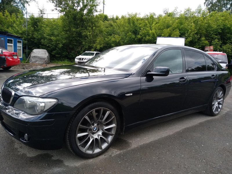 БМВ 750i 2009