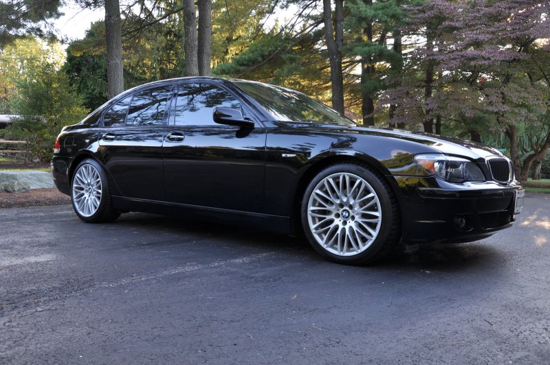BMW 740 2008