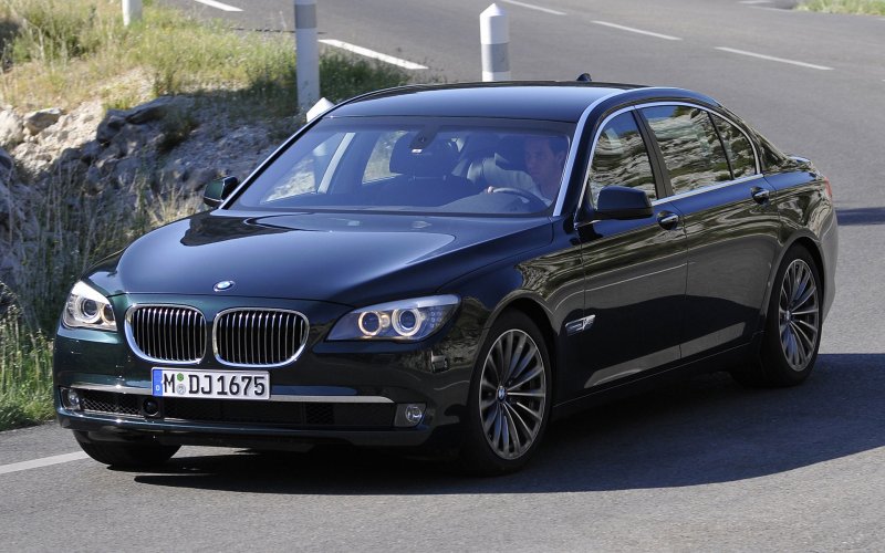 BMW 750li f02