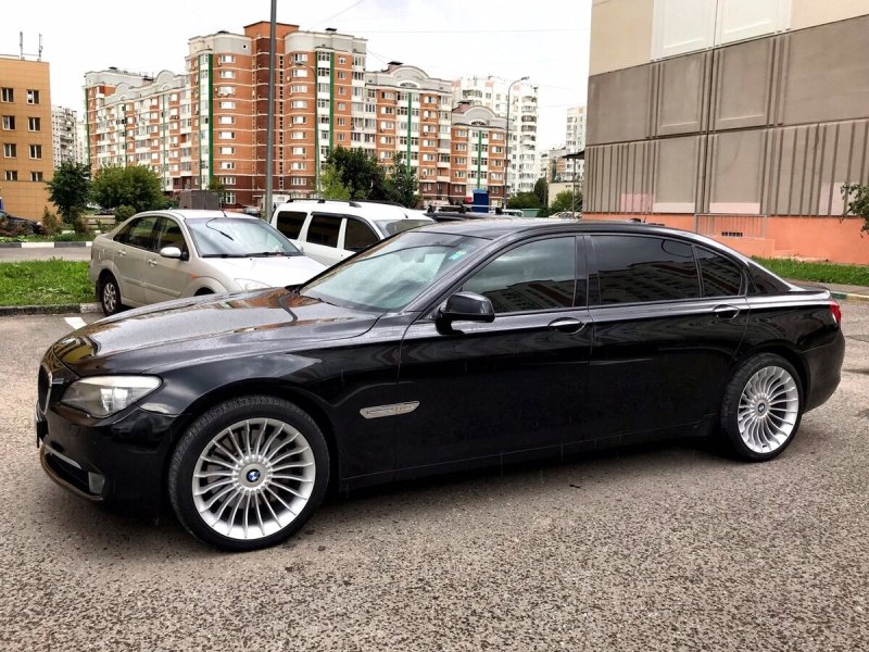 БМВ 750 li 2008
