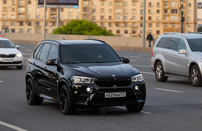 BMW x5m f85 черный