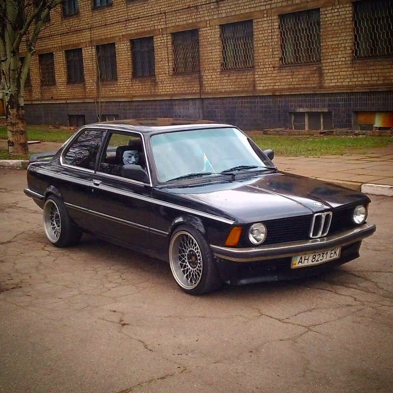 BMW 3 e21