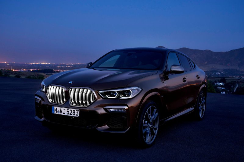 BMW x6 m50i