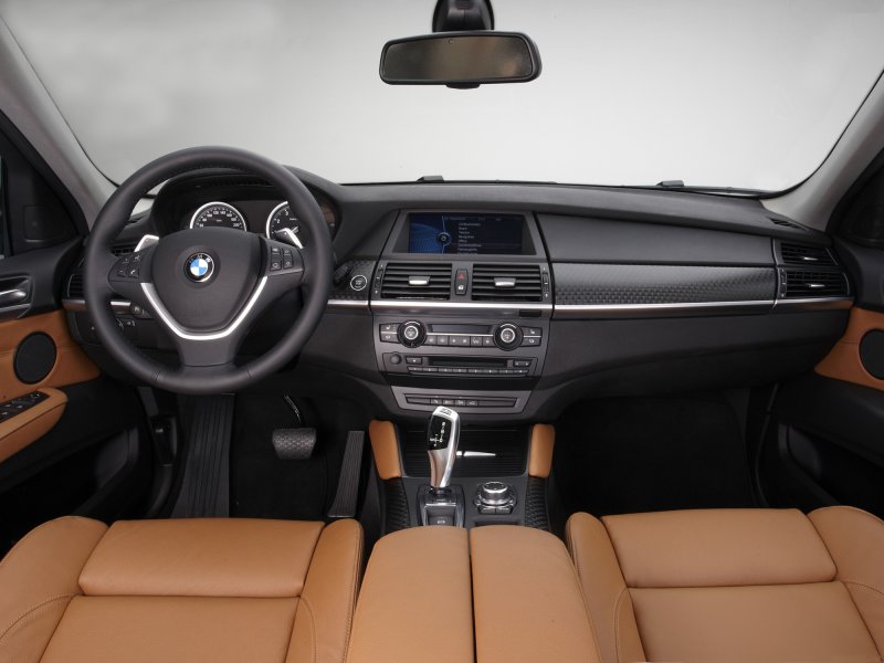 BMW x6 салон