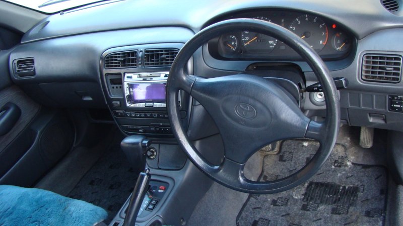 Toyota Carina 1995 салон