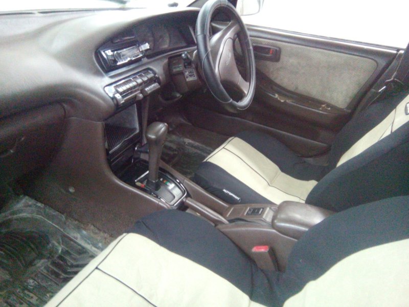 Toyota Carina ed 1990 салон
