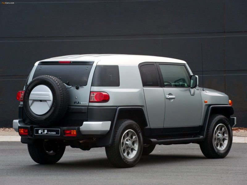 Toyota FJ Cruiser 2010