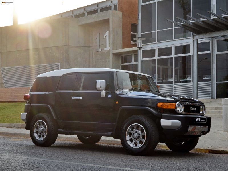 Toyota FJ Cruiser 2015