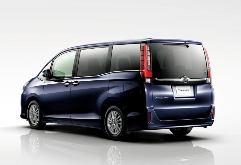 Toyota Granvia 2002