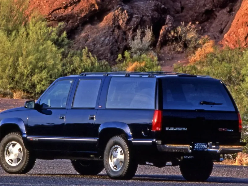 Chevrolet Suburban 5.7
