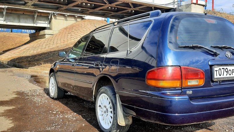 Toyota Scepter 1995