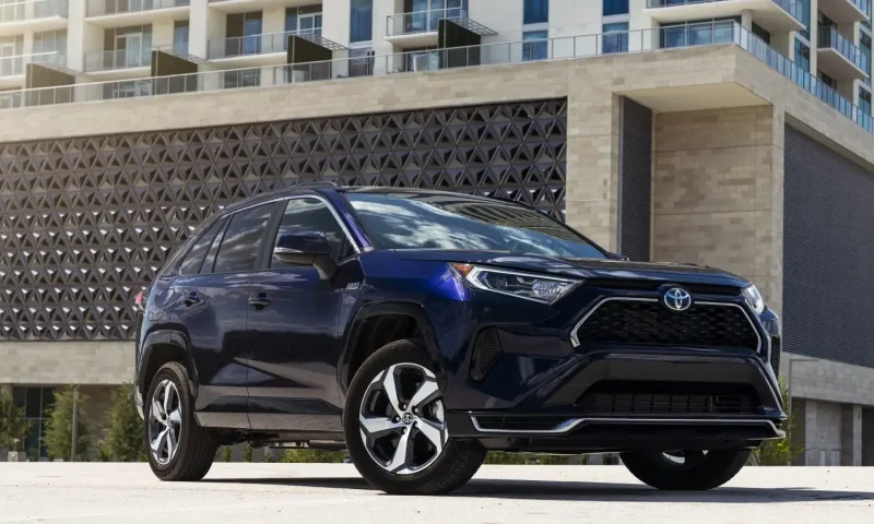Toyota rav4 v 2021