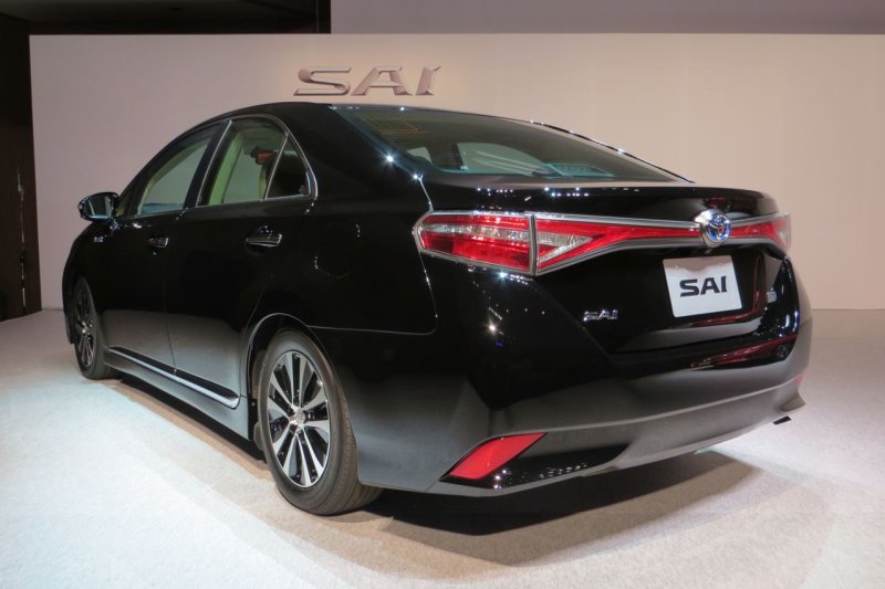 Toyota Sai 2015