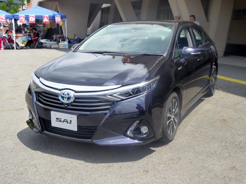 Toyota Sai 2015