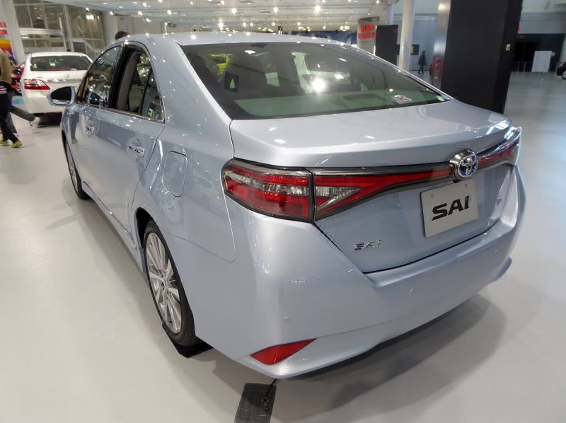 Toyota Sai 2017