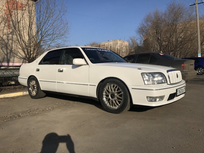 Тойота Камри рогатка