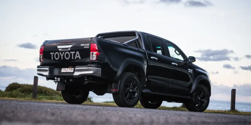 Тойота Хайлюкс TRD