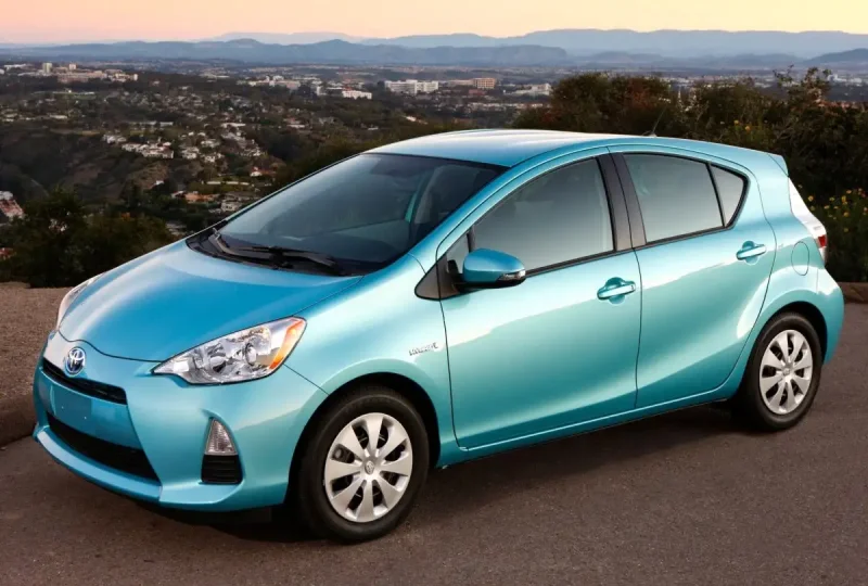 Toyota Prius c 2013