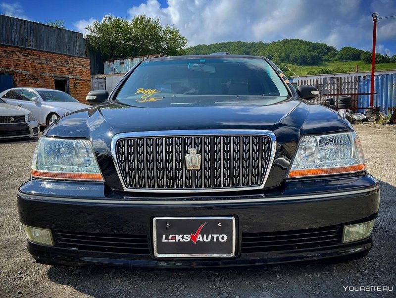 Toyota Crown Majesta 2002