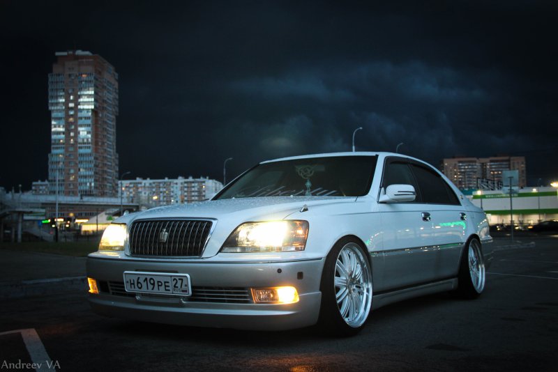 Toyota Crown Majesta s170