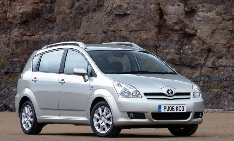 Toyota Prius 30