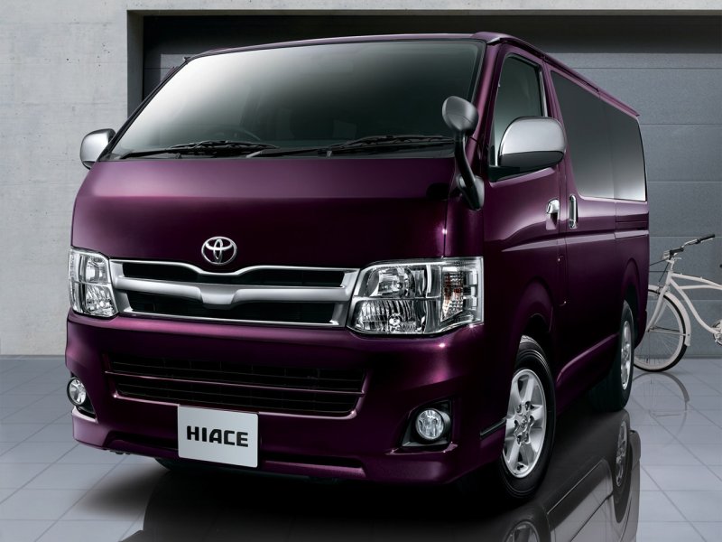 Toyota Hiace h200 фургон