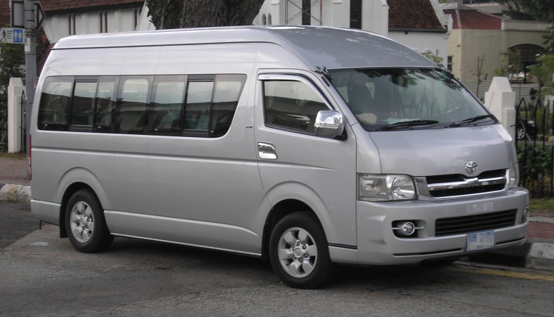 Toyota Voxy 2022