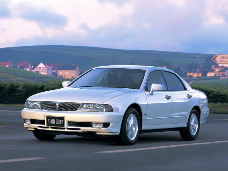Митсубиси Диамант 1995