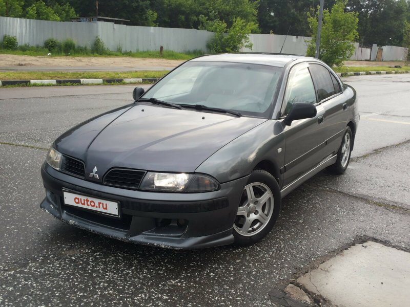 Митсубиси Каризма 2001 1.6