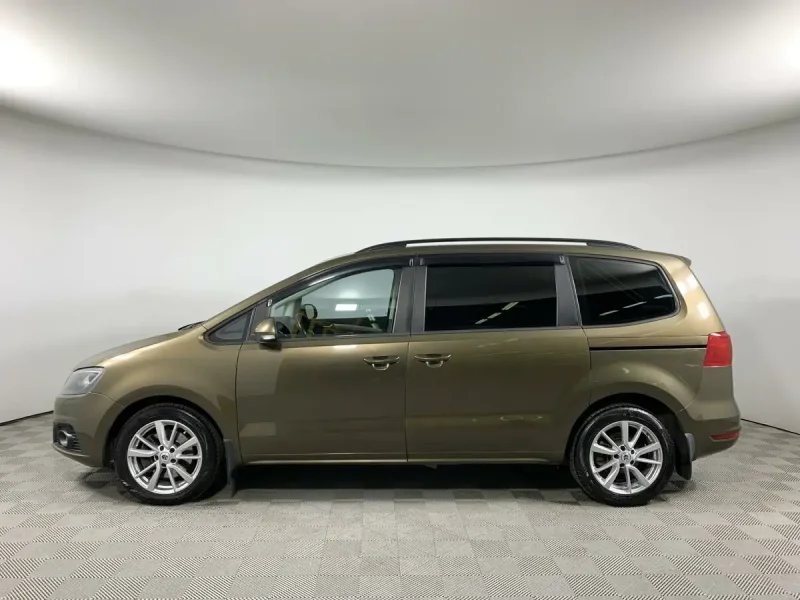 Seat Alhambra 2013