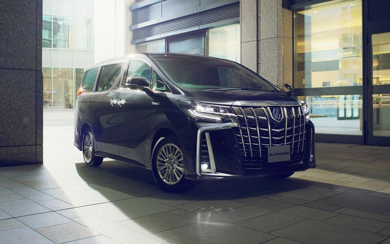 Toyota Alphard 2011