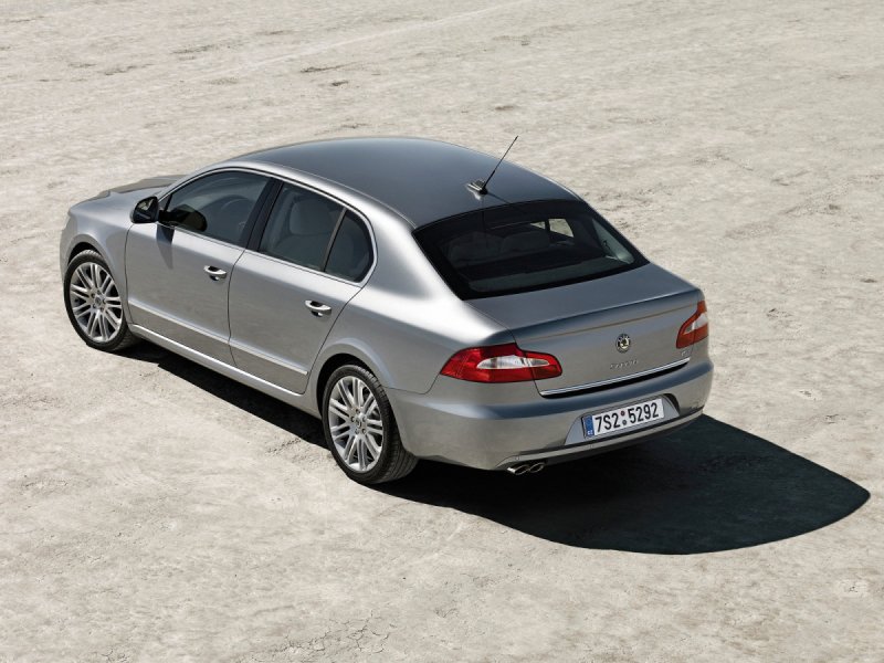 Skoda Superb 1.6