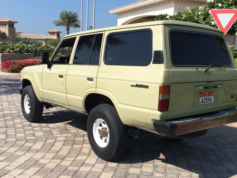 Toyota Land Cruiser hj60