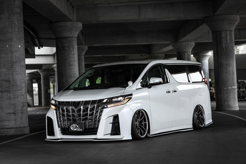 Toyota Alphard Executive