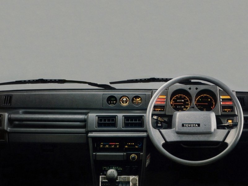 Toyota Blizzard салон