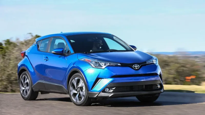 Тойота c-HR 2019