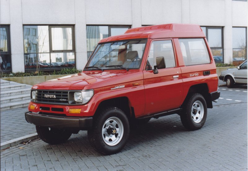 Toyota Land Cruiser 70 1990
