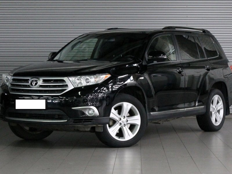 Toyota Highlander 2012 черный