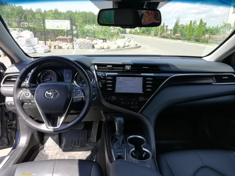 Camry 70 Elegance Safety