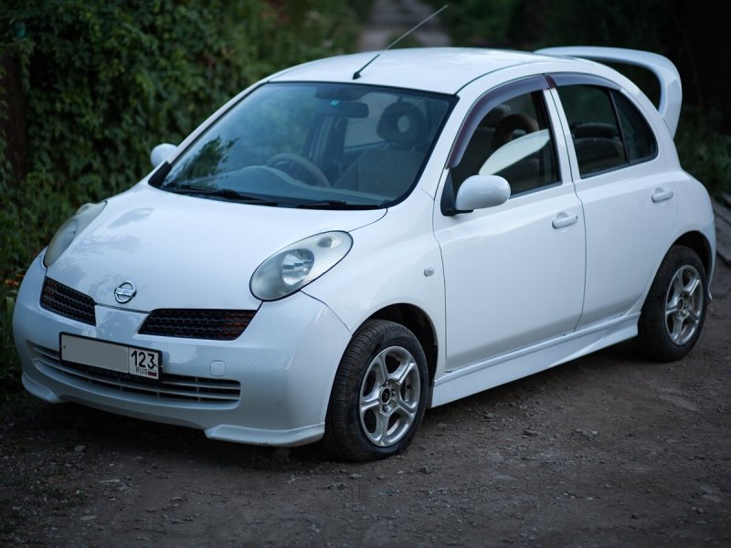 Nissan March III 1.4