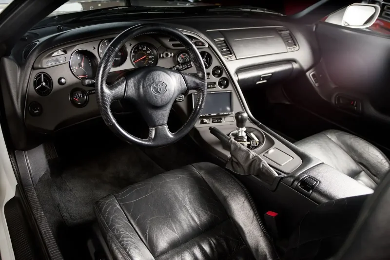 Toyota Supra a80 салон