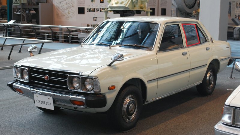 Toyota Corona 100