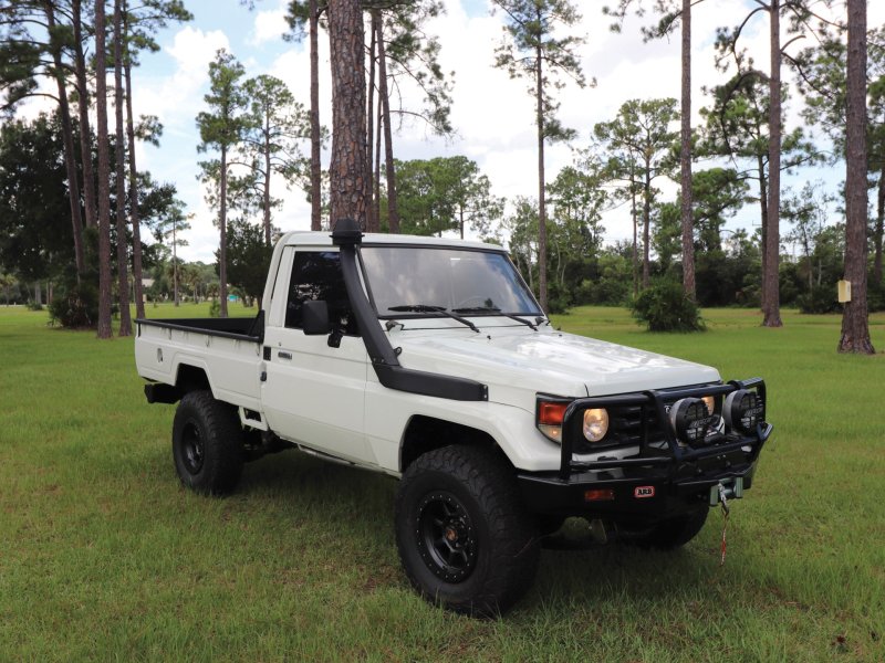 Toyota Land Cruiser 75 Pickup дизель