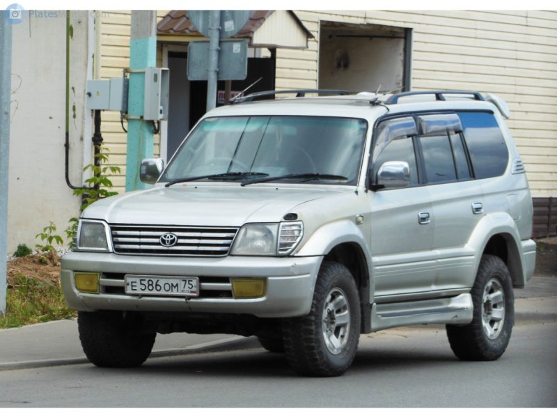 Toyota Land Cruiser HZJ 76