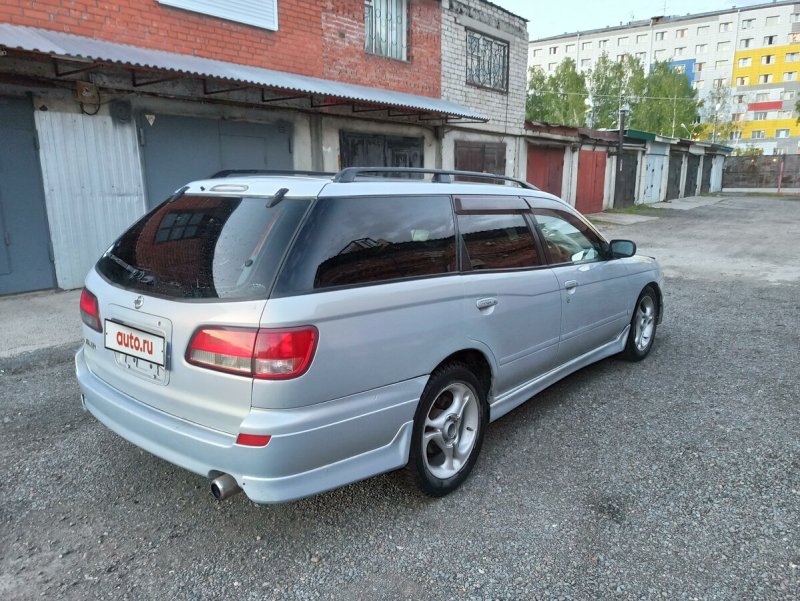 1999 Nissan Avenir gt4