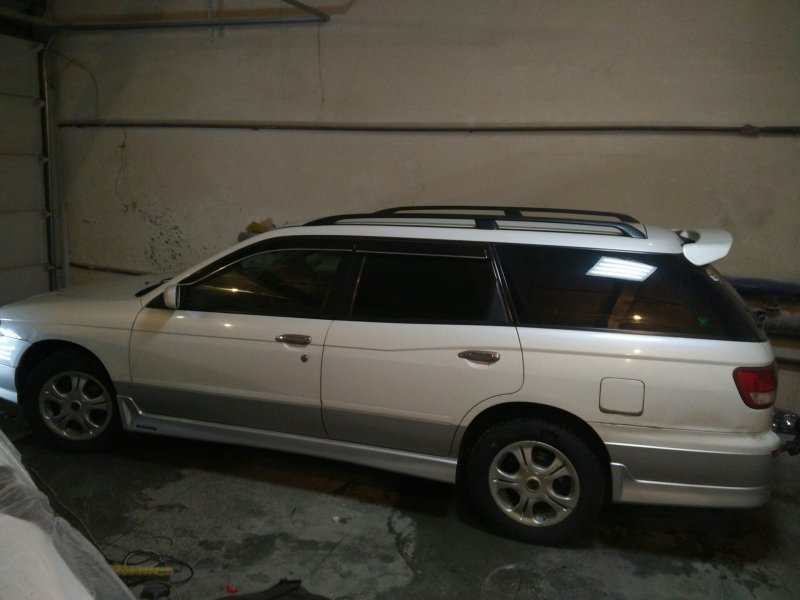 Пороги Ниссан Авенир 1999 года
