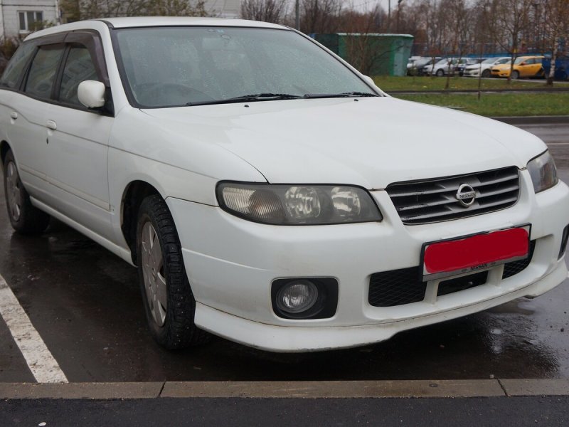 Nissan Avenir w11 белый